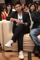 Race Gurram Movie Audio Launch